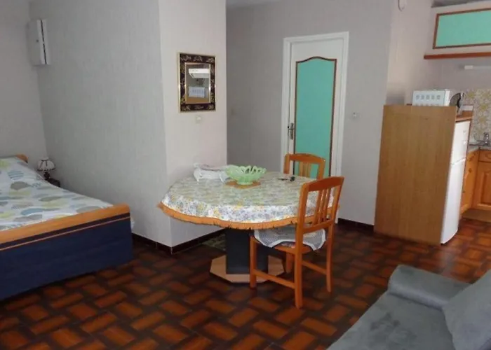 Apartman Avec Loggia Vitree Et Parking A 400m Du Centre - Animaux Bienvenus - Fr-1-703-75 Amélie-les-Bains-Palalda
